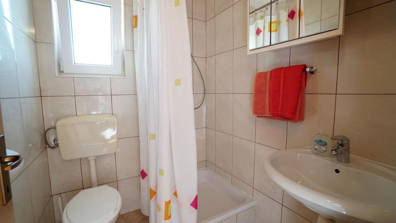 Apartments Kata Gornji Karin Dış mekan fotoğraf