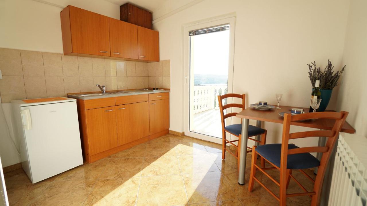 Apartments Kata Gornji Karin Dış mekan fotoğraf