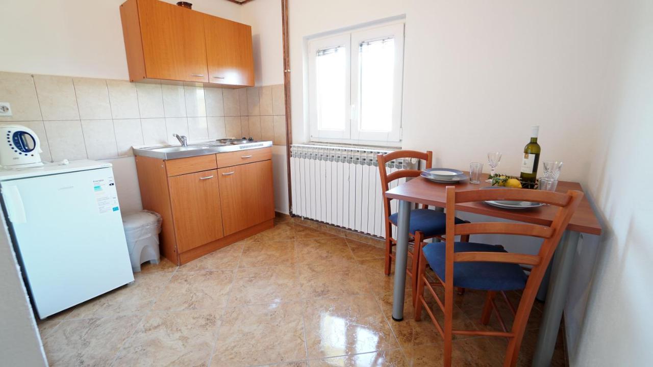 Apartments Kata Gornji Karin Dış mekan fotoğraf