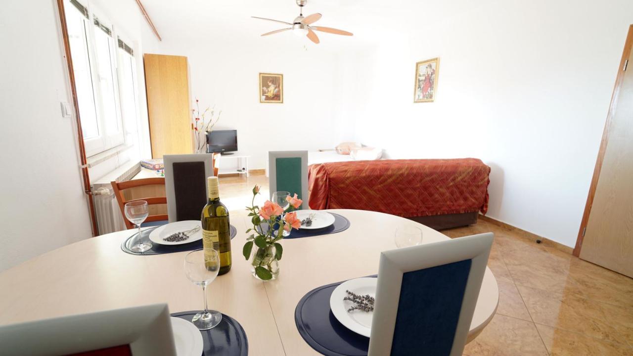 Apartments Kata Gornji Karin Dış mekan fotoğraf